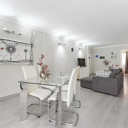 Apto Miraverde By Paramount Holidays *